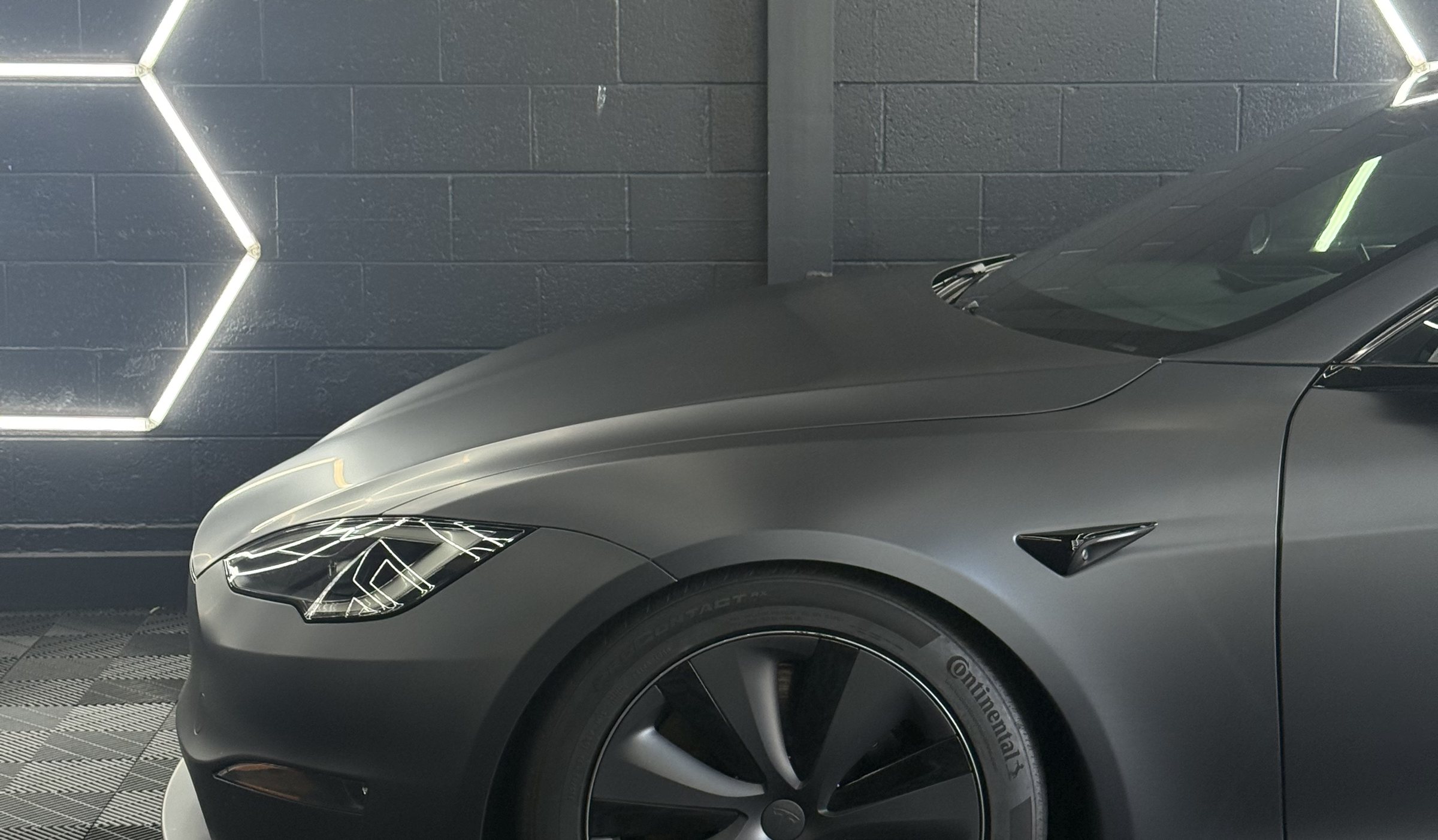 Professional auto detailing and window tinting at Auto Xpert Belmont CA